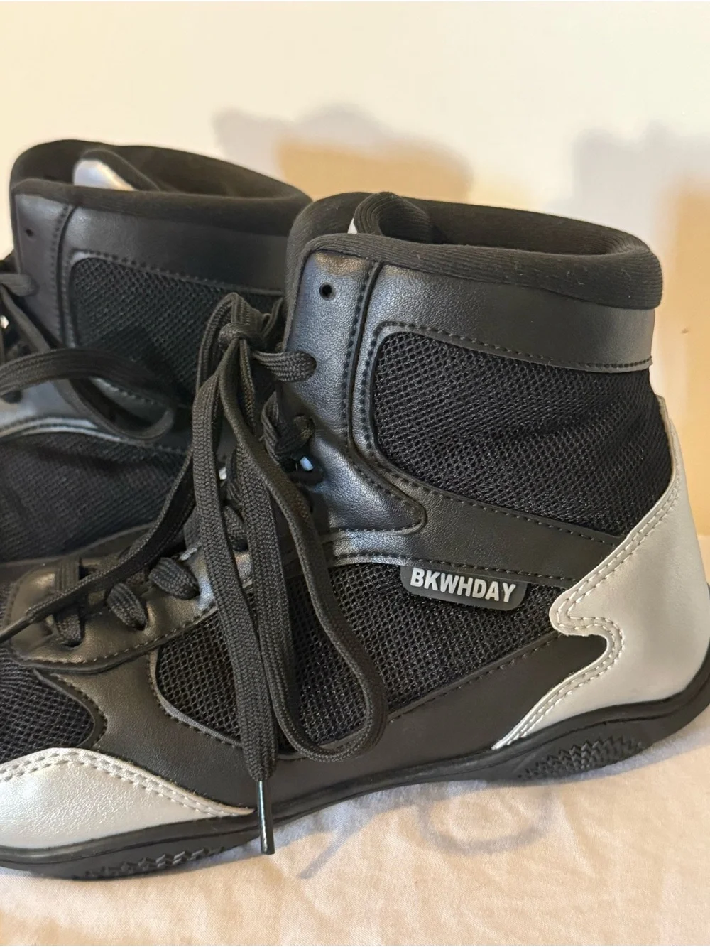 BKWHDAY High-Top Wrestling & Boxing Shoes - (36) EUR